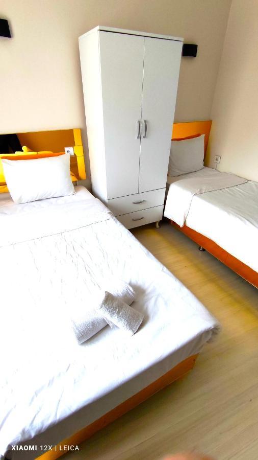 Atesde Dustu Salvara Hotel Isztambul Kültér fotó